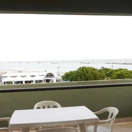 Ferienwohnung Fuer 4 Personen Ca 40 Qm In Lido Delle Nazioni, Adriakueste Italien Podelta